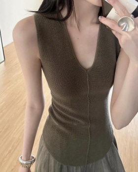 Pinched waist V-neck summer tops niche unique vest