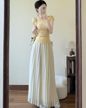 Knitted slim skirt yellow tops 2pcs set for women