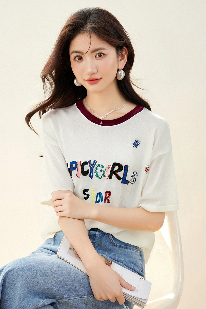 Embroidery show young sweater Western style tops for women