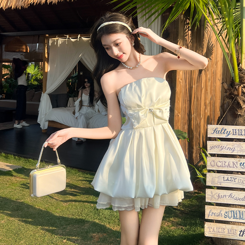 Bow wrapped chest T-back prom thick and disorderly dress