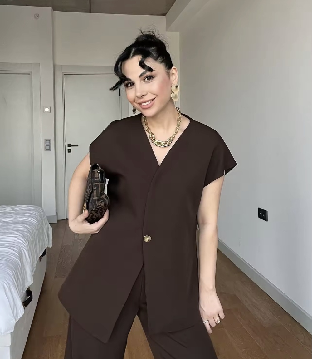 European style straight pants a buckle tops a set for women