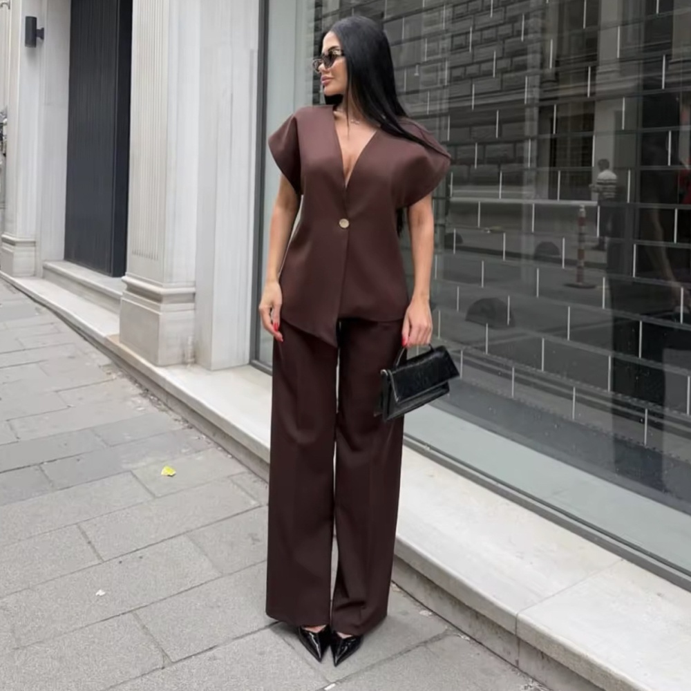 European style straight pants a buckle tops a set for women