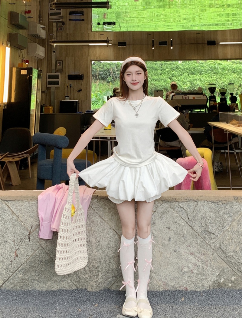 Round neck summer T-shirt slim white bud skirt 2pcs set