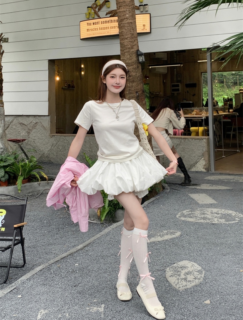 Round neck summer T-shirt slim white bud skirt 2pcs set
