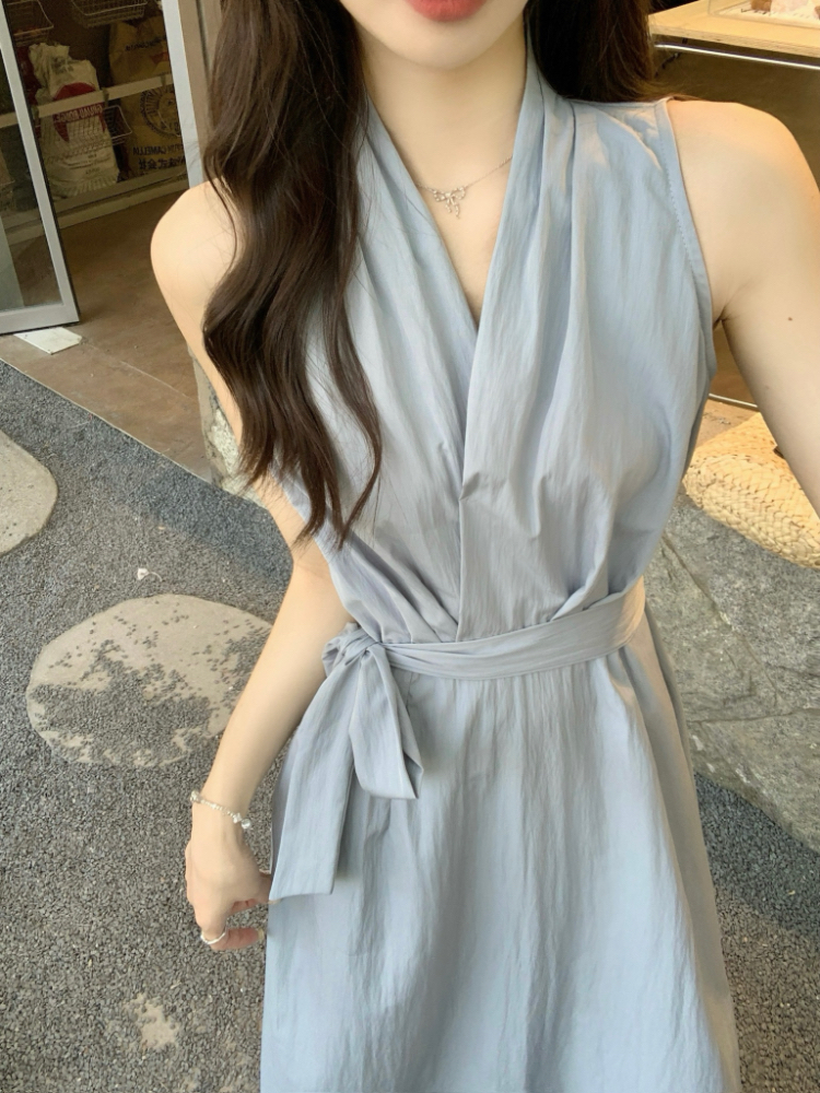 Blue V-neck crimp dress slim pinched waist vest for women