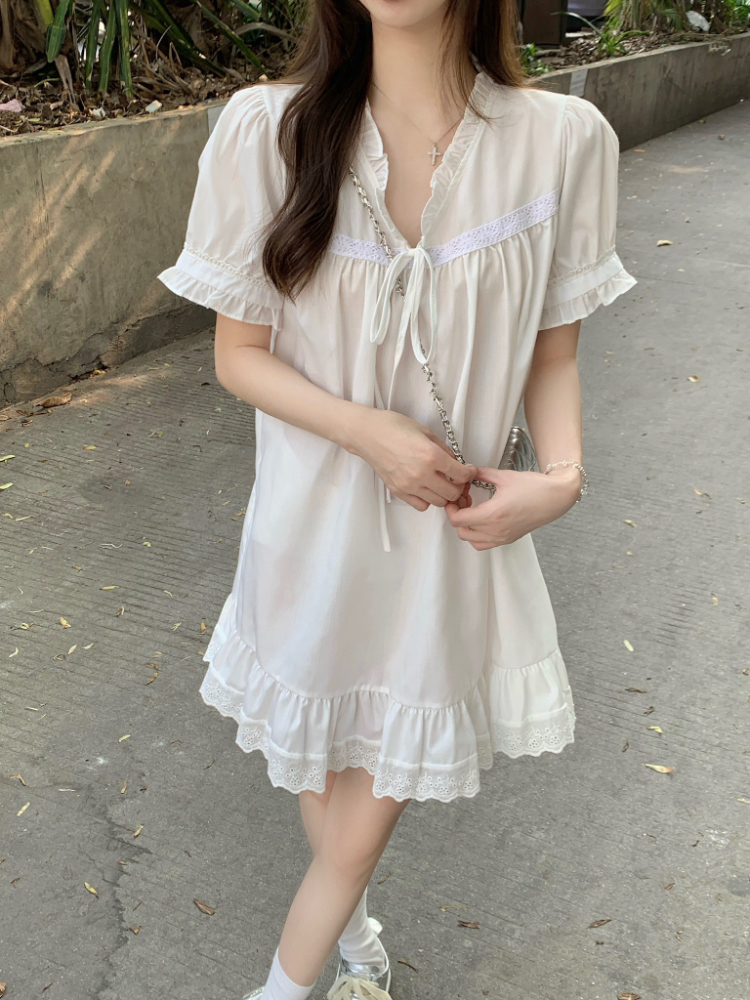Frenum V-neck loose lace tender Korean style doll dress