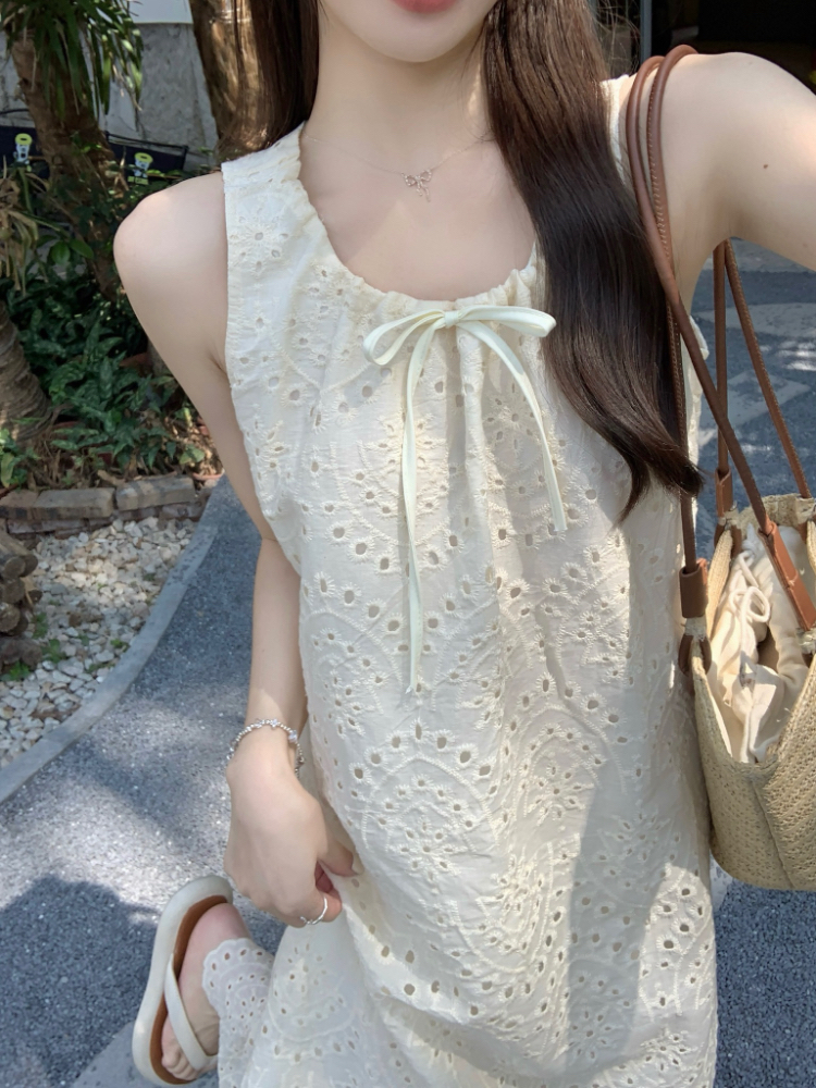Retro refinement frenum vest hollow loose long dress