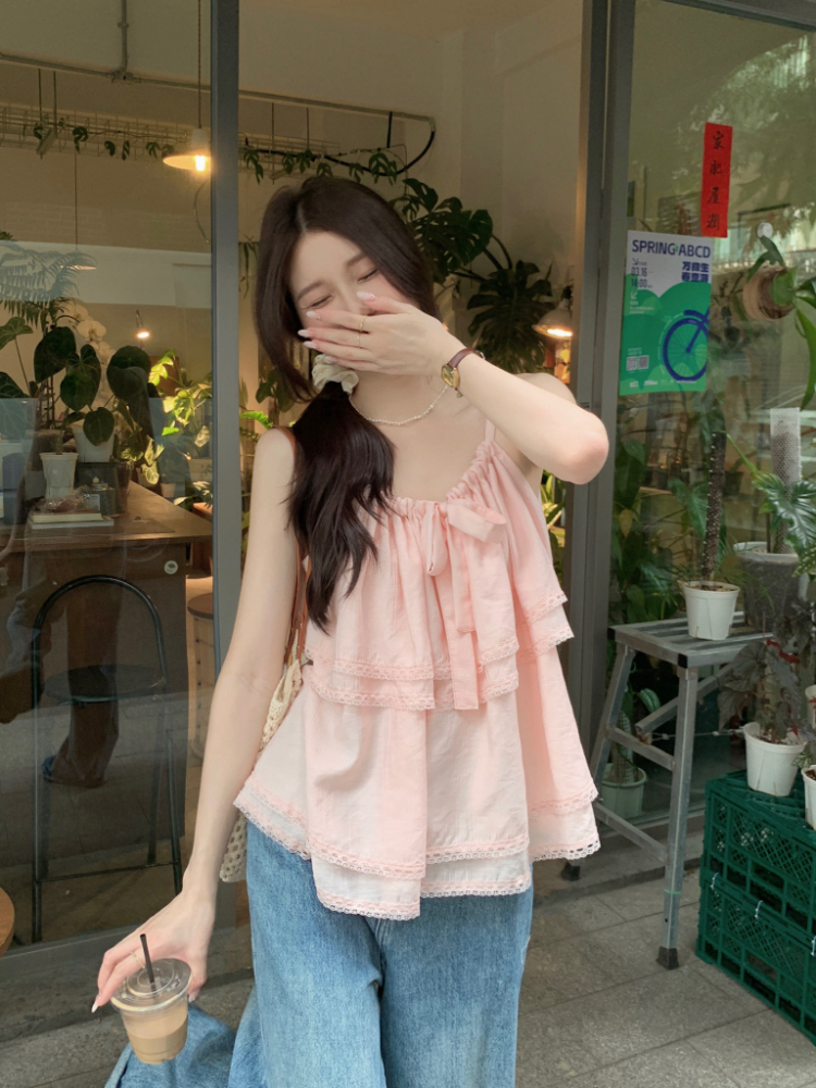 Loose lotus leaf edges splice vest lace sweet tops