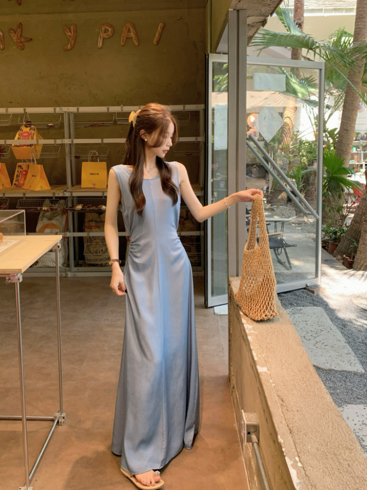 Slim long dress sleeveless sleeveless dress for women