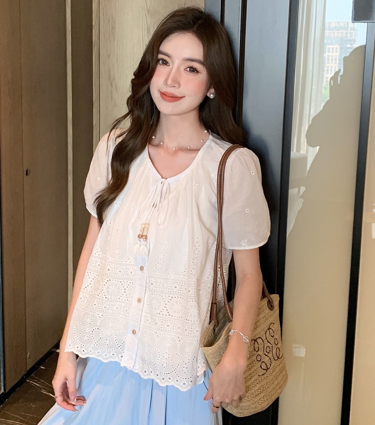 Embroidered all-match shirt round neck tops