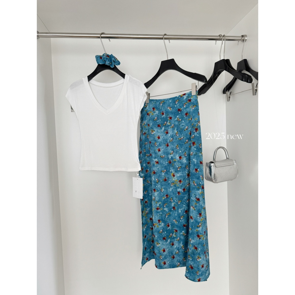 Floral white T-shirt A-line tops 2pcs set for women