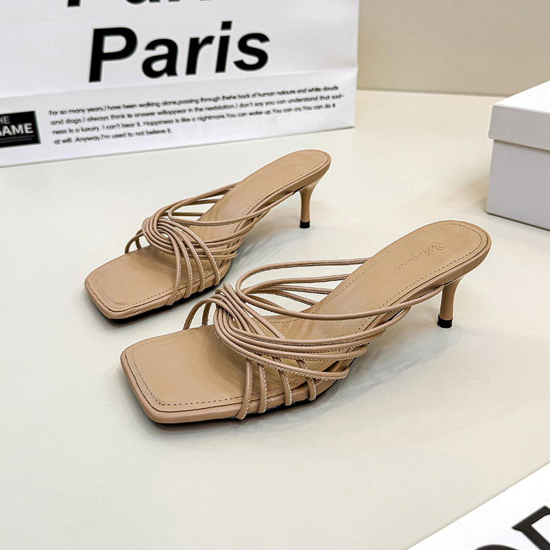 Fine-root fine band wears outside cross slippers