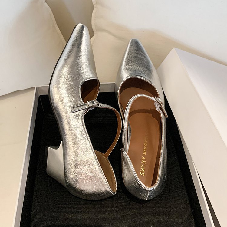 Fashion high-heeled shoes small leather shoes