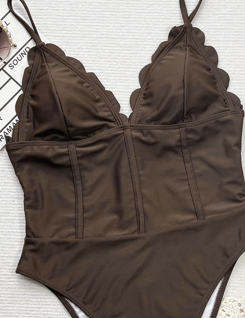 Bandage conjoined V-neck bikini swimwear