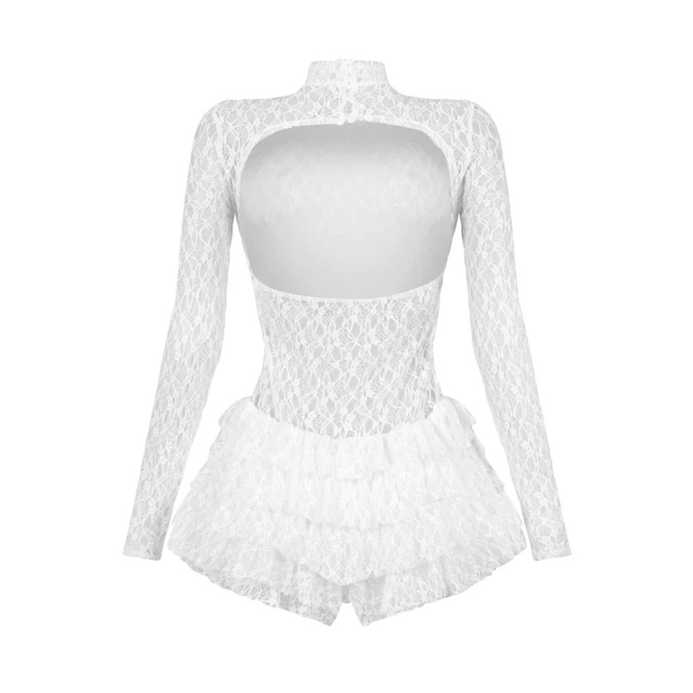 Long sleeve lace jumpsuit wood ear shorts for women