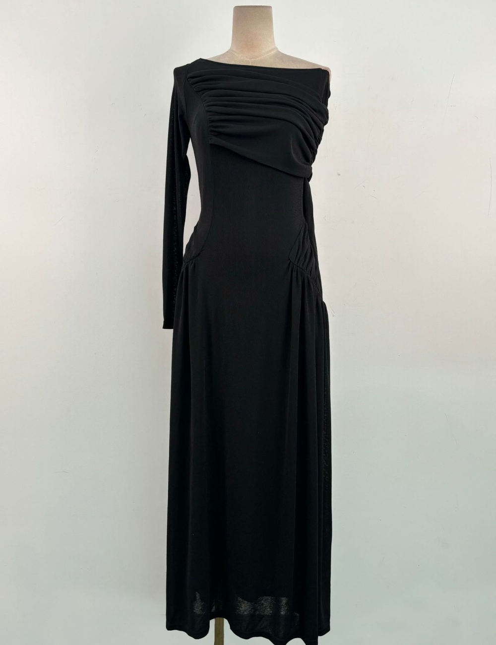 Spring strapless simple long dress fold elegant dress