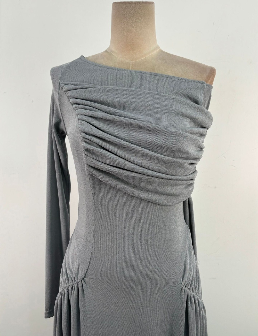 Spring strapless simple long dress fold elegant dress