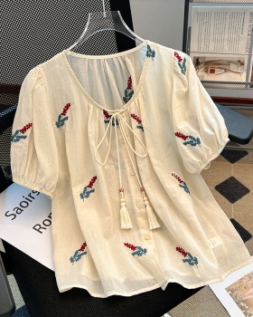 Embroidery loose small shirt short sleeve tops for women