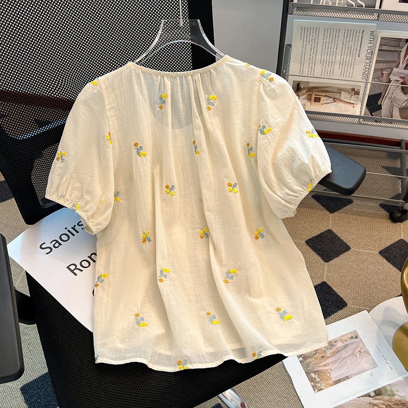 Embroidery loose small shirt short sleeve tops for women