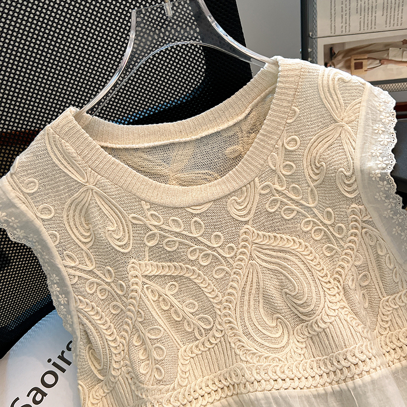 Bohemian style hollow tops sleeveless vest for women