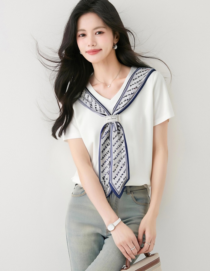 Lazy V-neck simple shirt summer fashion cozy T-shirt