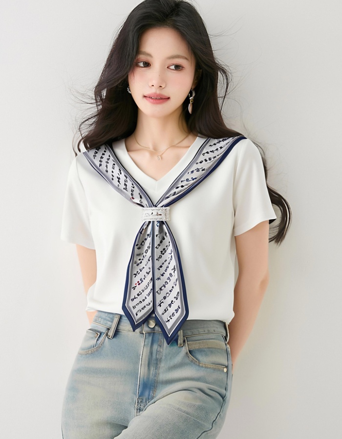 Lazy V-neck simple shirt summer fashion cozy T-shirt