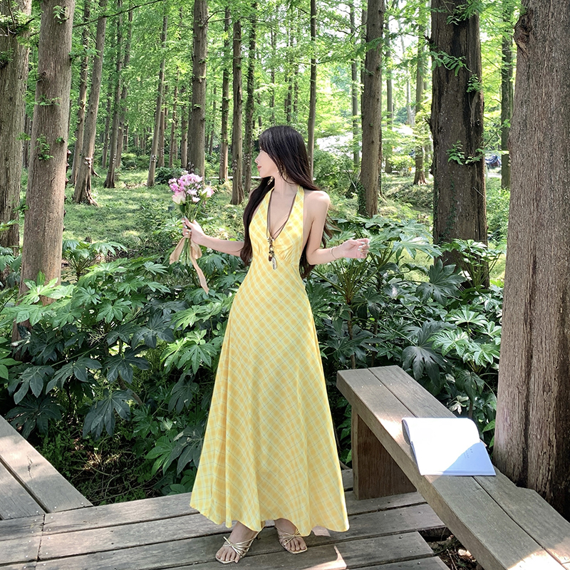 France style halter vacation dress V-neck tender long dress