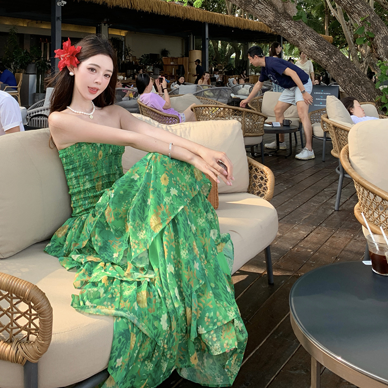 Wrapped chest cake long dress vacation seaside dress