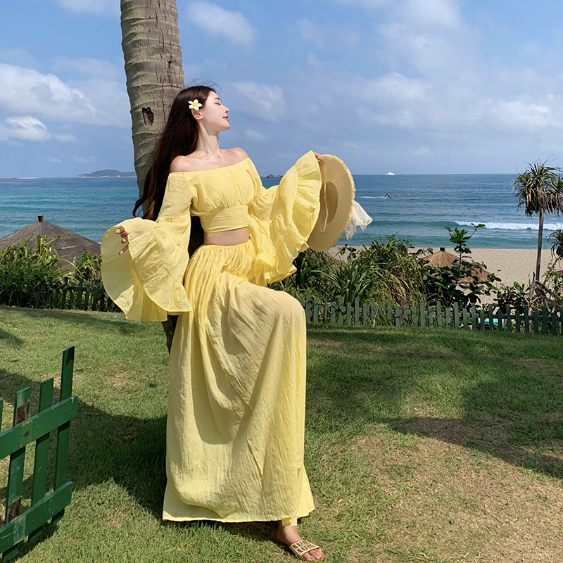 Vacation tops trumpet sleeves skirt 2pcs set