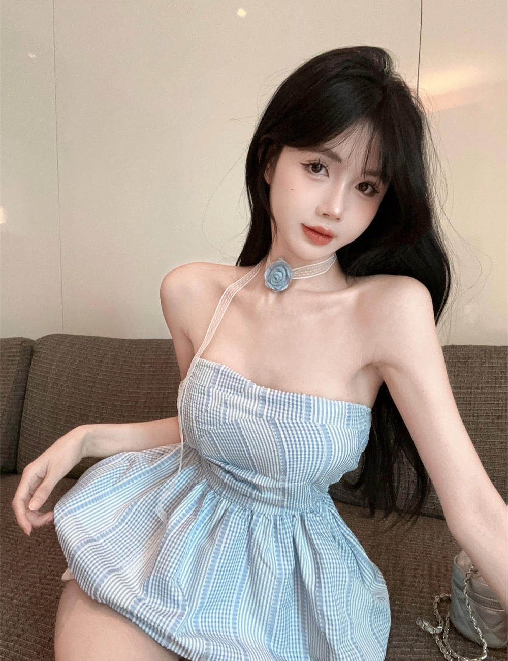Irregular bud plaid pattern pinched waist tops