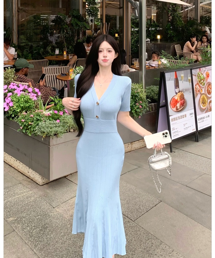 Chanelstyle summer V-neck dress knitted mermaid long dress