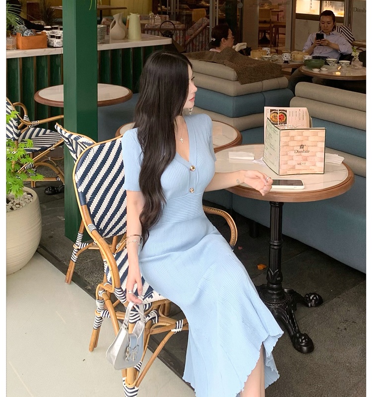 Chanelstyle summer V-neck dress knitted mermaid long dress