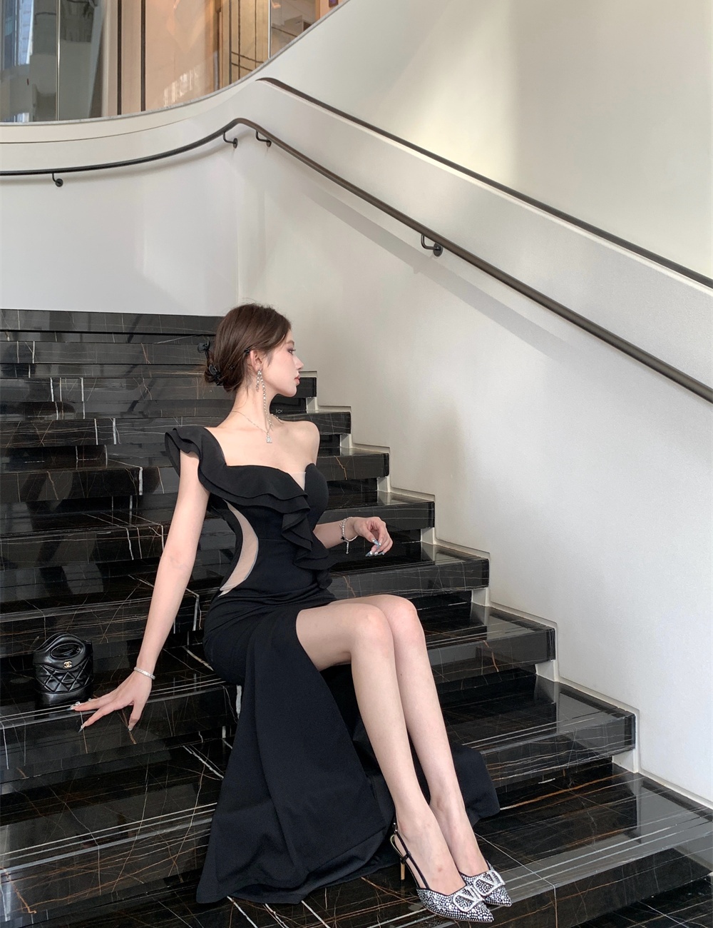 Package hip wrapped chest ladies banquet temperament dress