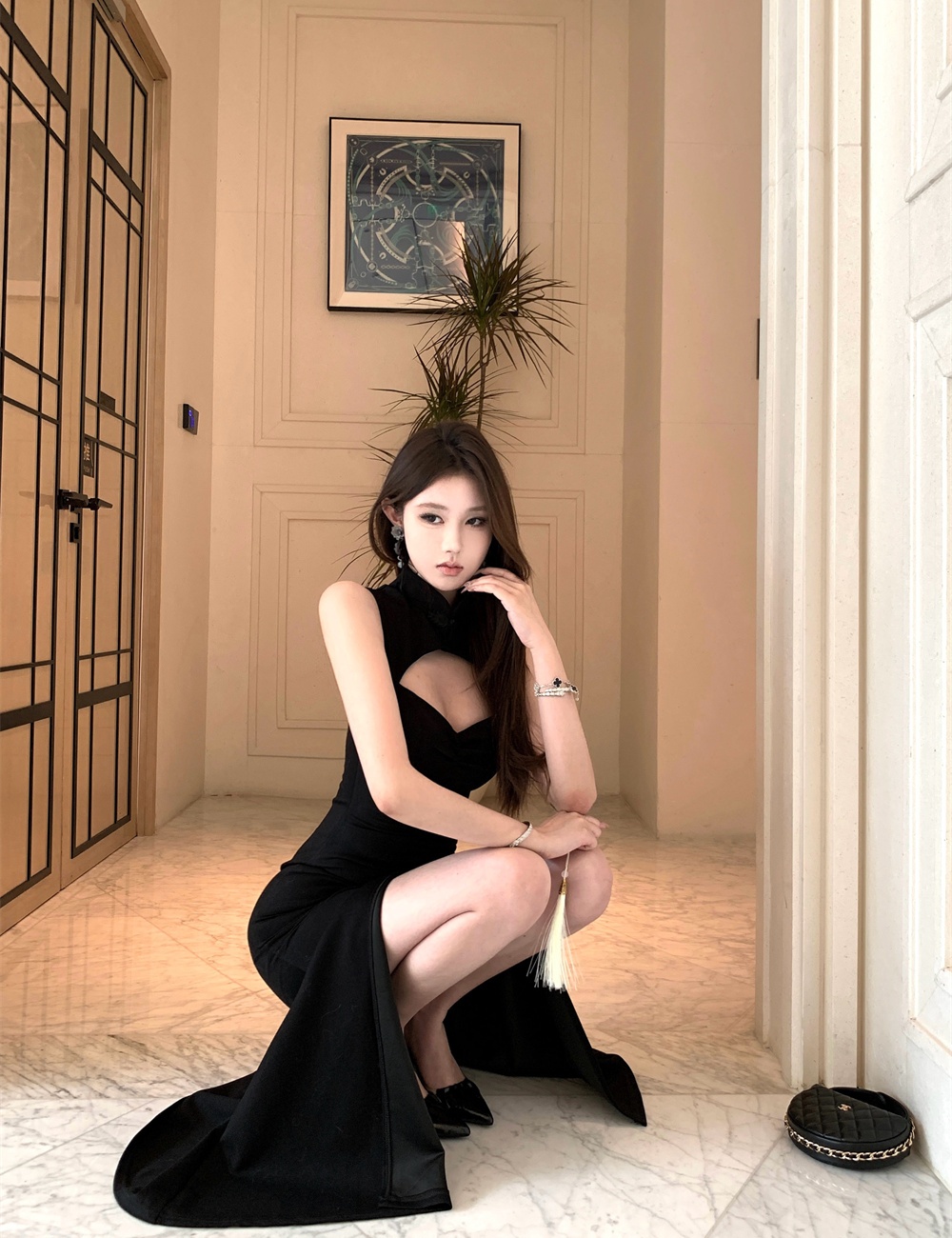 Slim split hollow dress