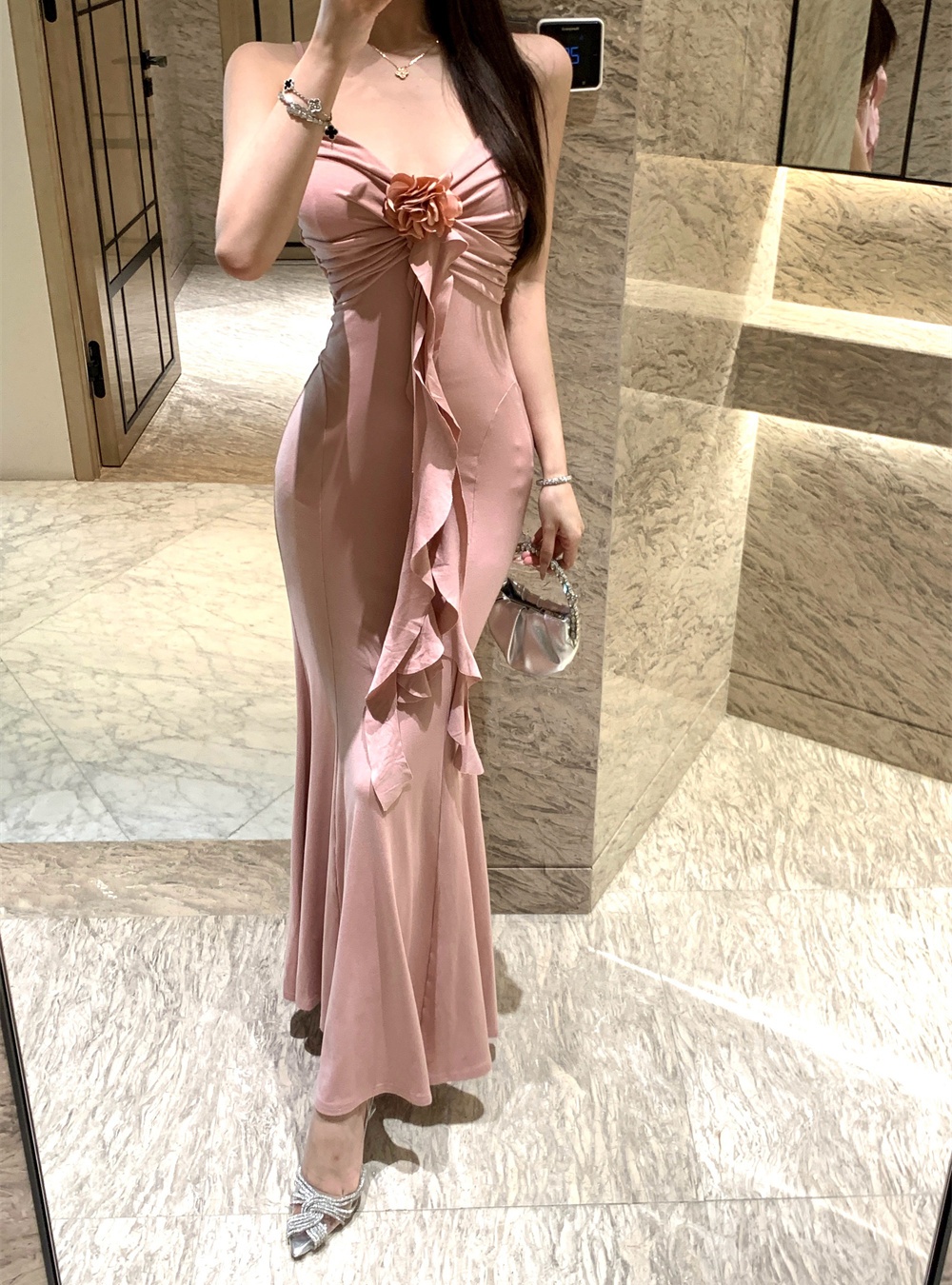 Sexy V-neck temperament long spicegirl pinched waist dress