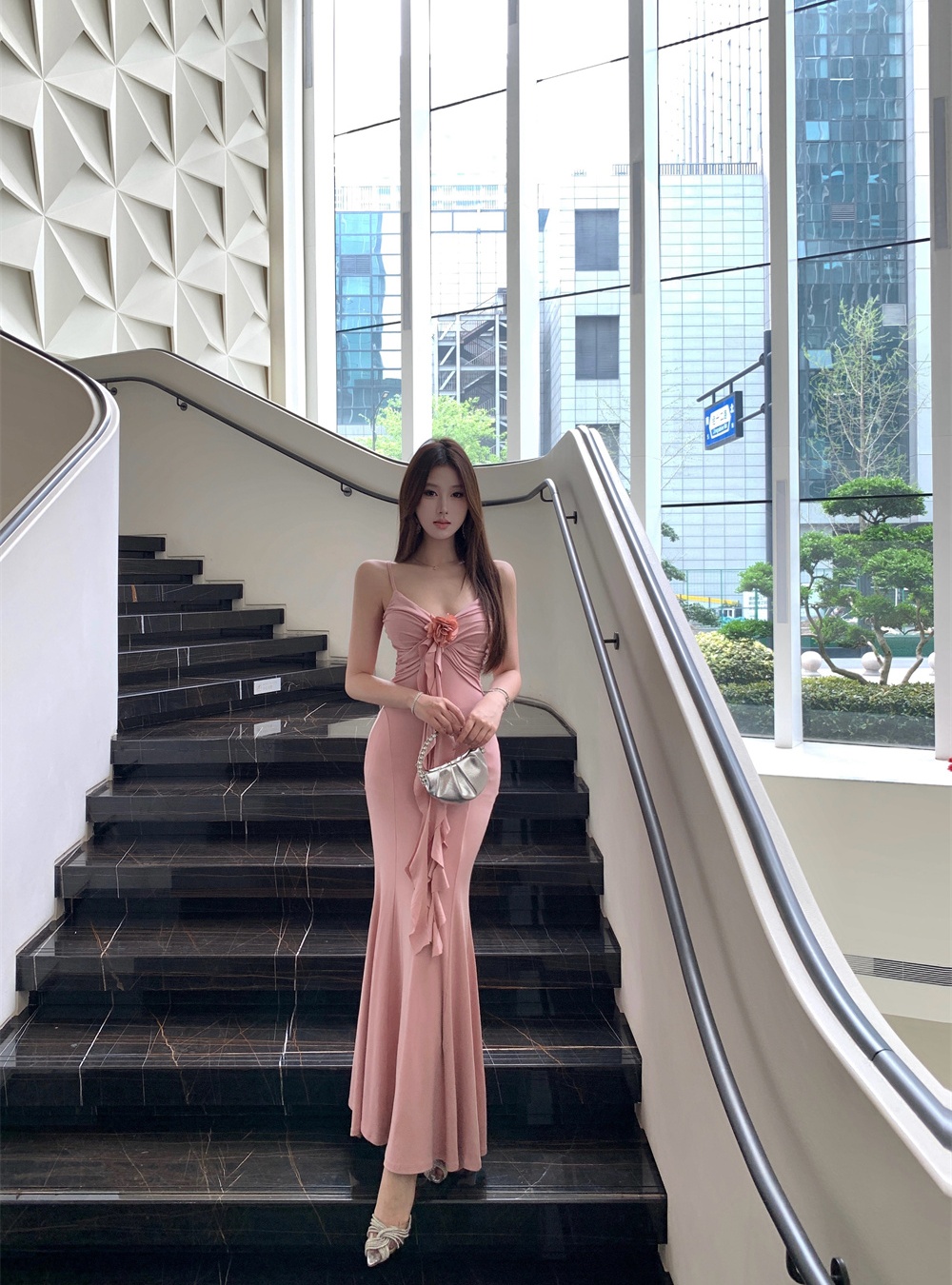 Sexy V-neck temperament long spicegirl pinched waist dress