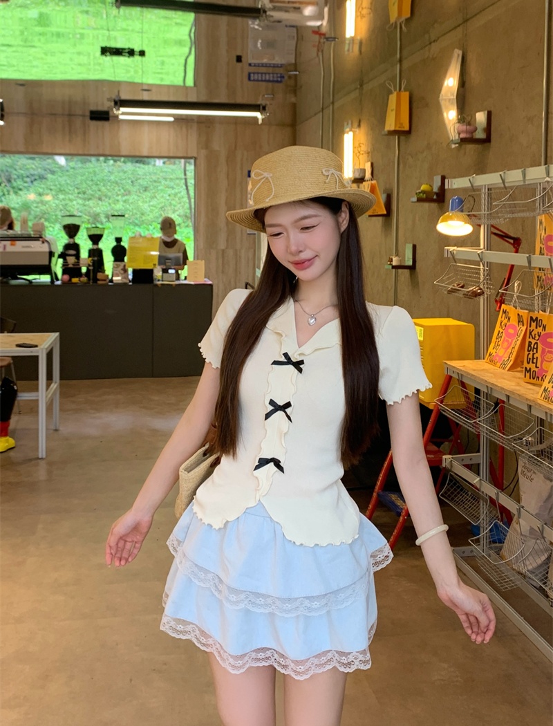 Niche wood ear tops bow short sleeve sweater for women