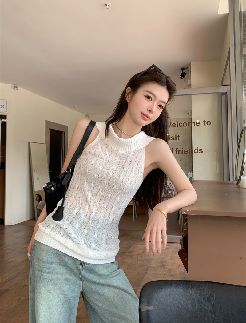 Tender clavicle tops sexy enticement sweater