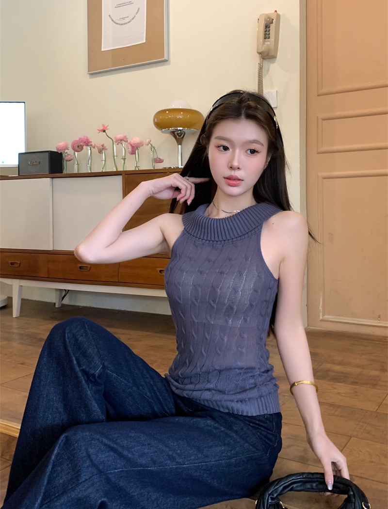 Tender clavicle tops sexy enticement sweater