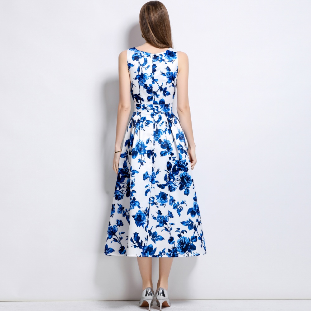 Clipping pinched waist stereoscopic high waist dress