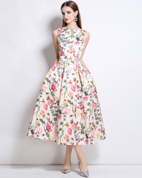 Pinched waist stereoscopic sleeveless A-line dress