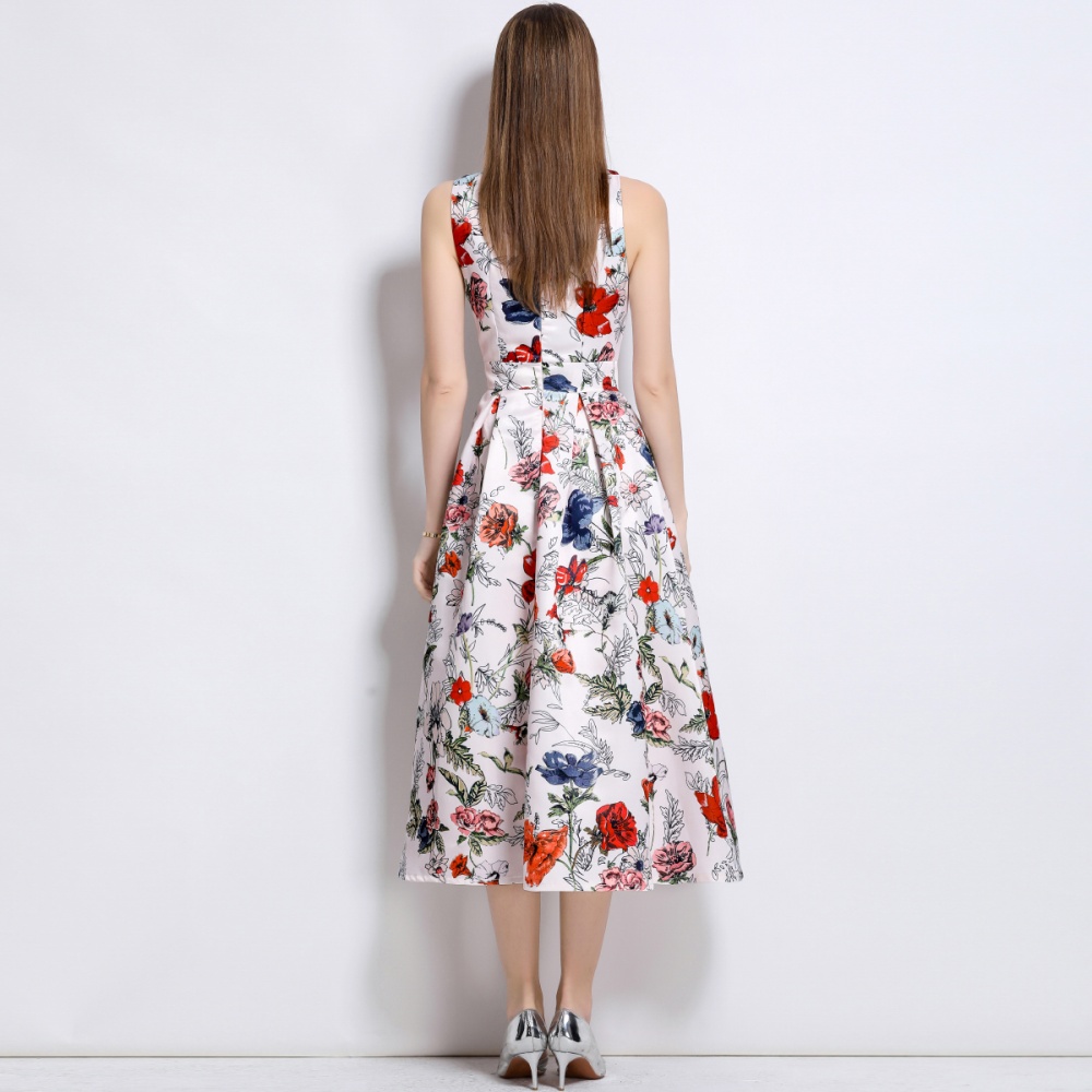 Pinched waist A-line high waist clipping dress