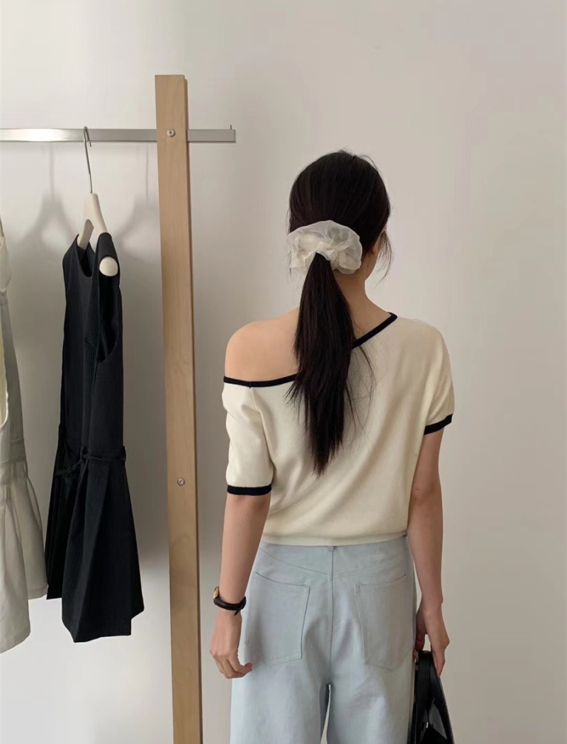 Strapless short sleeve T-shirt thin sweater for women