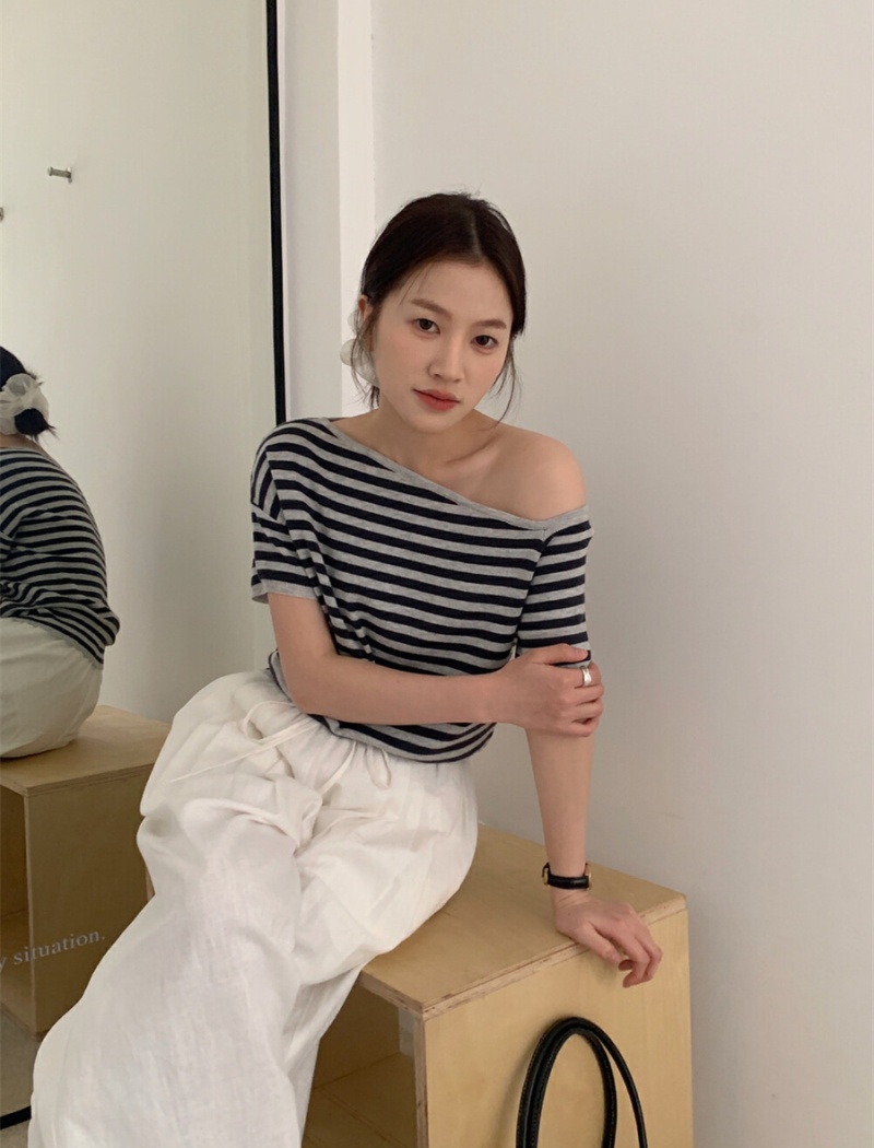 Strapless short sleeve T-shirt thin sweater for women