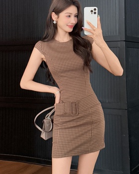 Pinched waist retro package hip summer short plaid dress