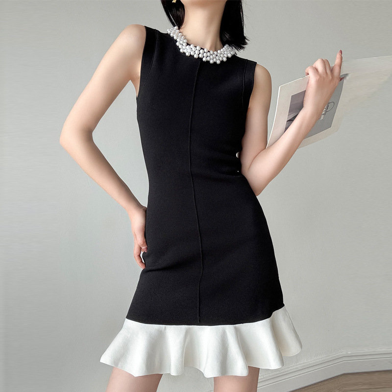Sleeveless slim T-back lotus leaf edges temperament dress