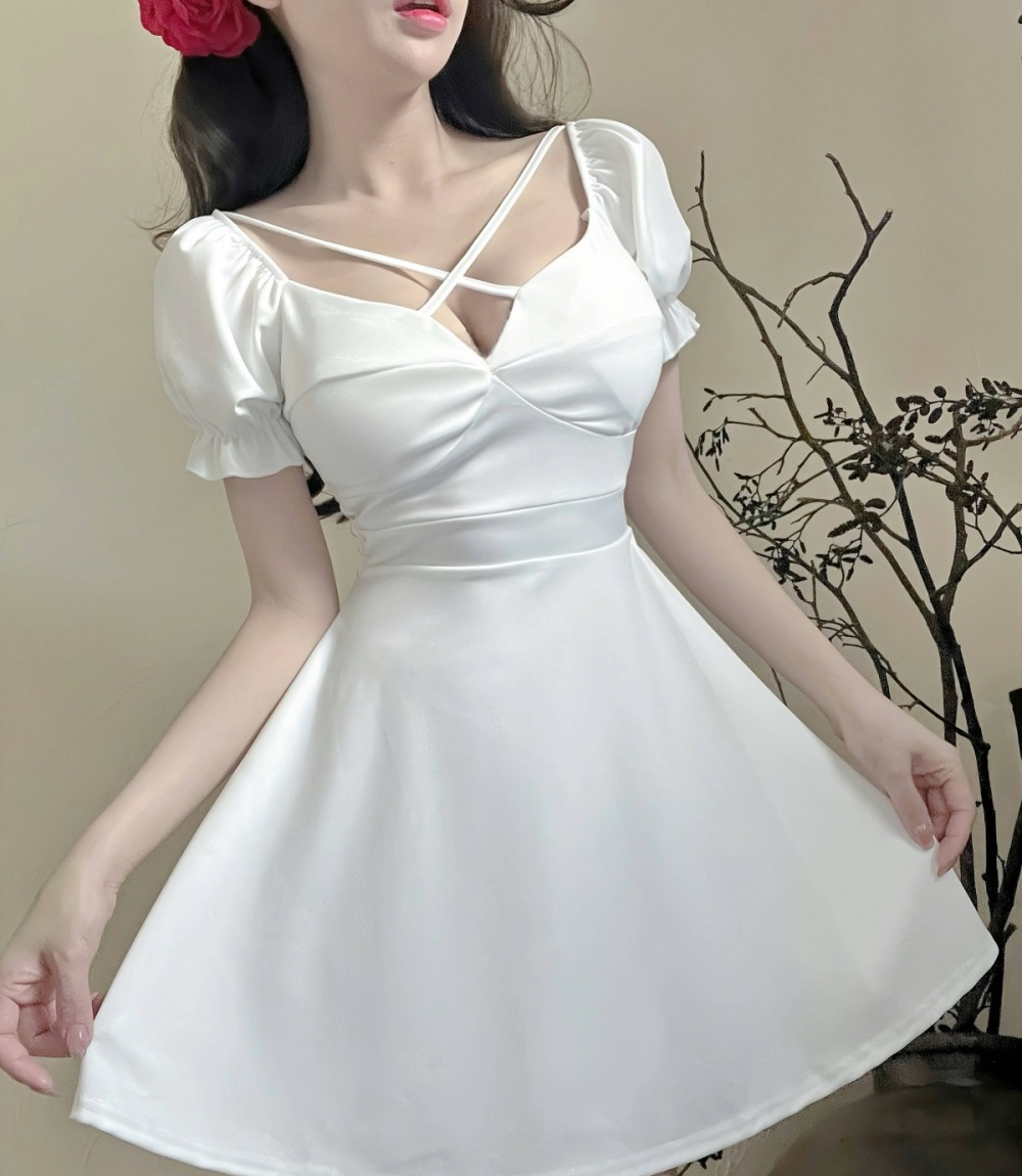 A-line pinched waist big skirt low-cut Cover belly V-neck dress