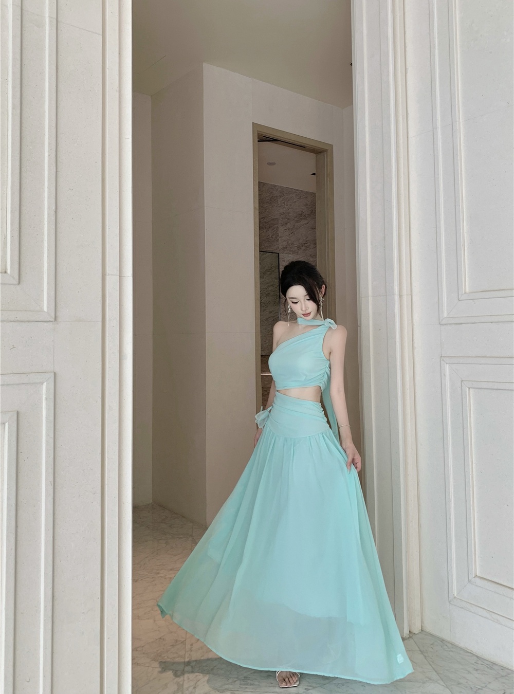 Lady temperament long dress halter beach dress for women