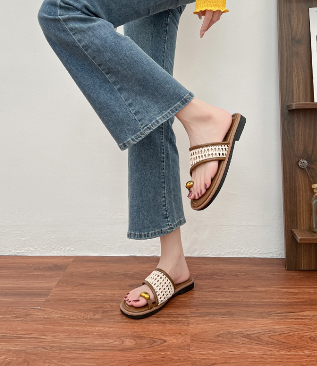 Wears outside fashion sandals all-match slippers