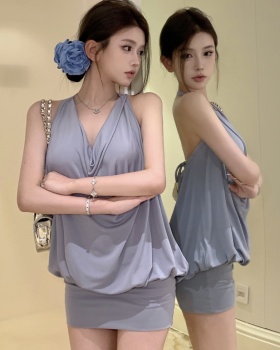 Package hip loose T-back halter drape dress